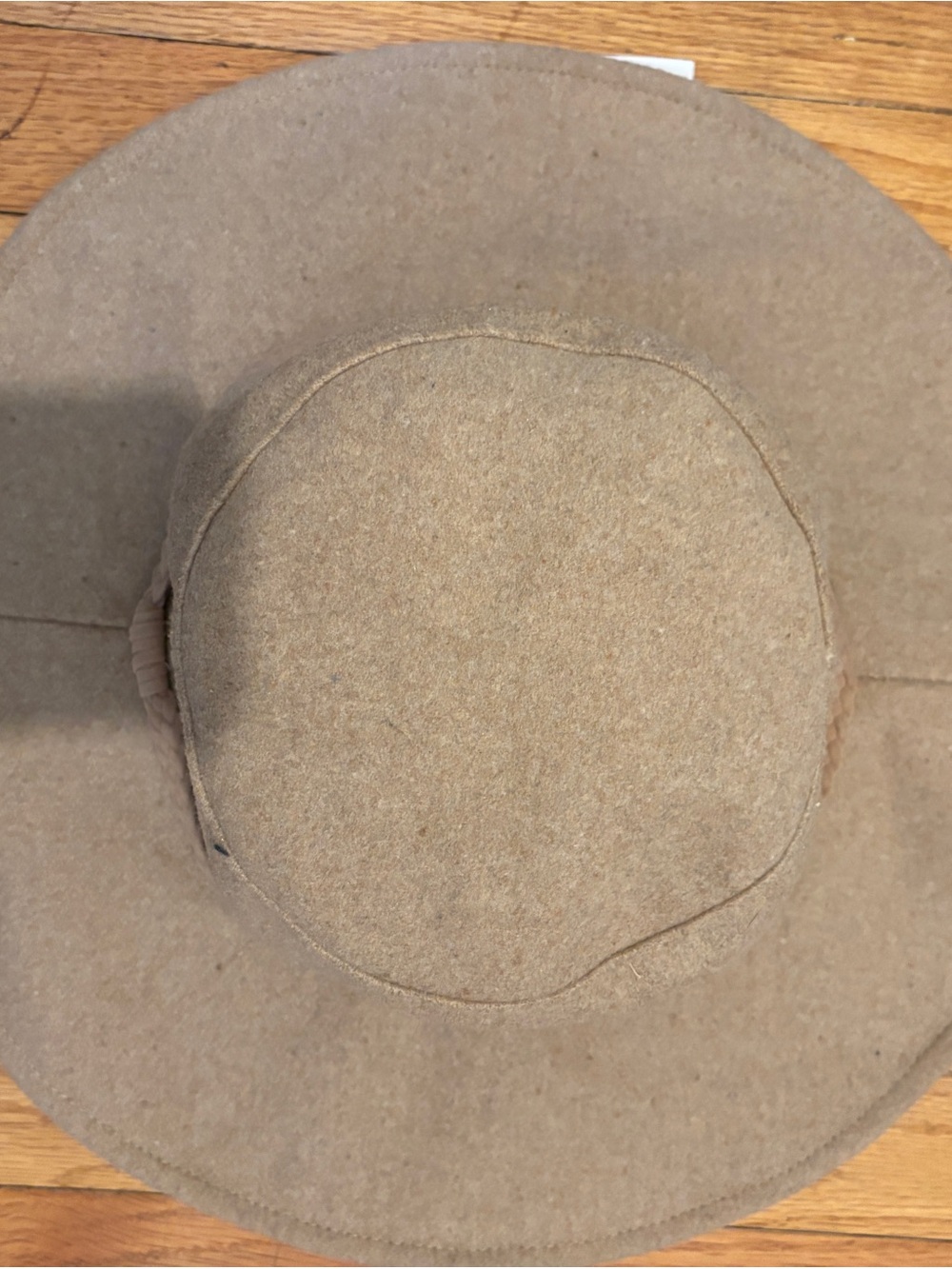 Unisex Wide Brim Felt Hat in Tan